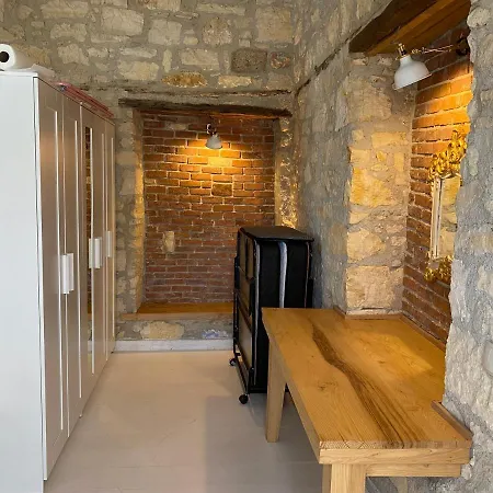 Tatil Evi özel Tasarımlı Tarihi Taş Ev Çeşme