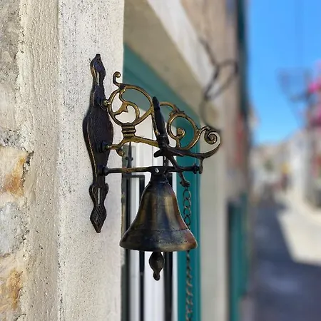 Oezel Tasarimli Tarihi Tas Ev *