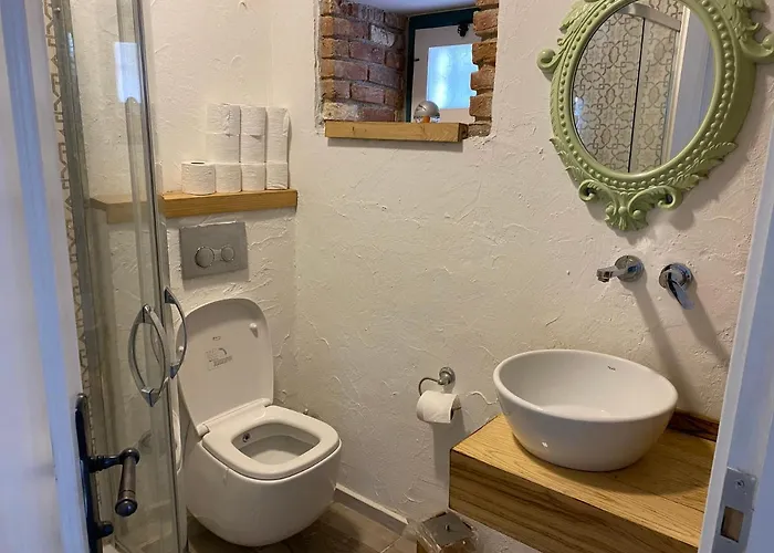 Oezel Tasarimli Tarihi Tas Ev Casa de Férias