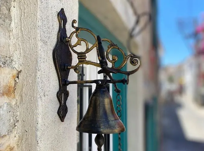 Oezel Tasarimli Tarihi Tas Ev *