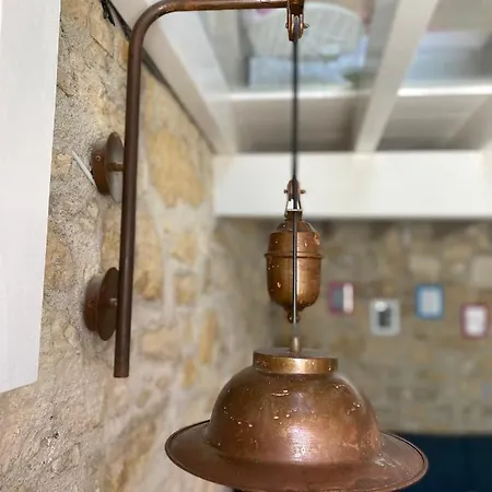 özel Tasarımlı Tarıhı Taş Ev Tatil Evi